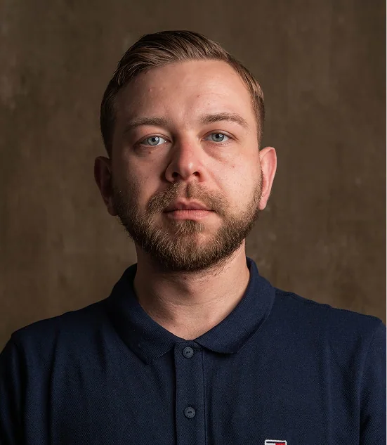 Thomas Schmidt, Vertriebsmitarbeiter